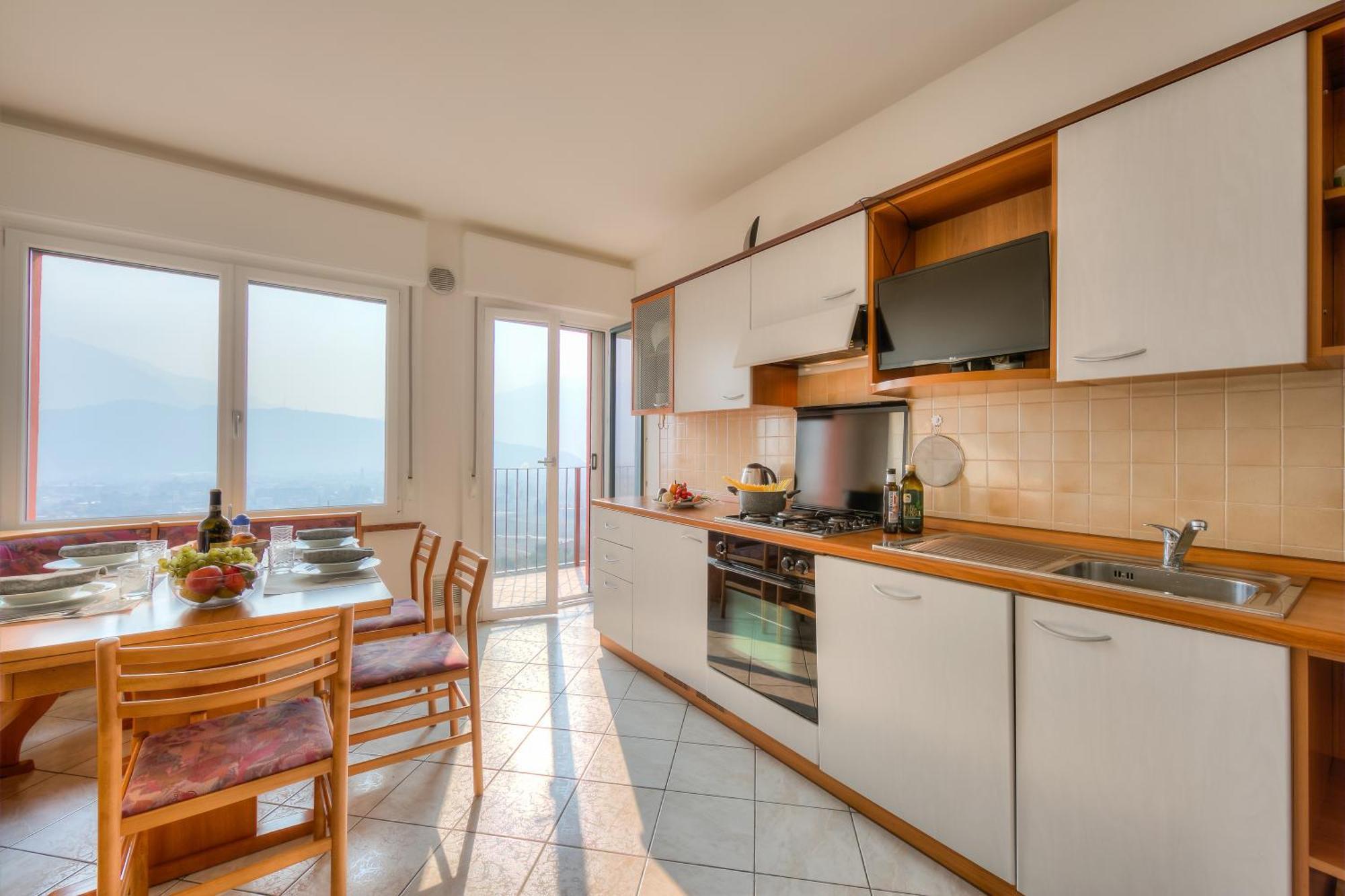 Lake View Dom-Us Apartment - Happy Rentals Рива дел Гарда Екстериор снимка